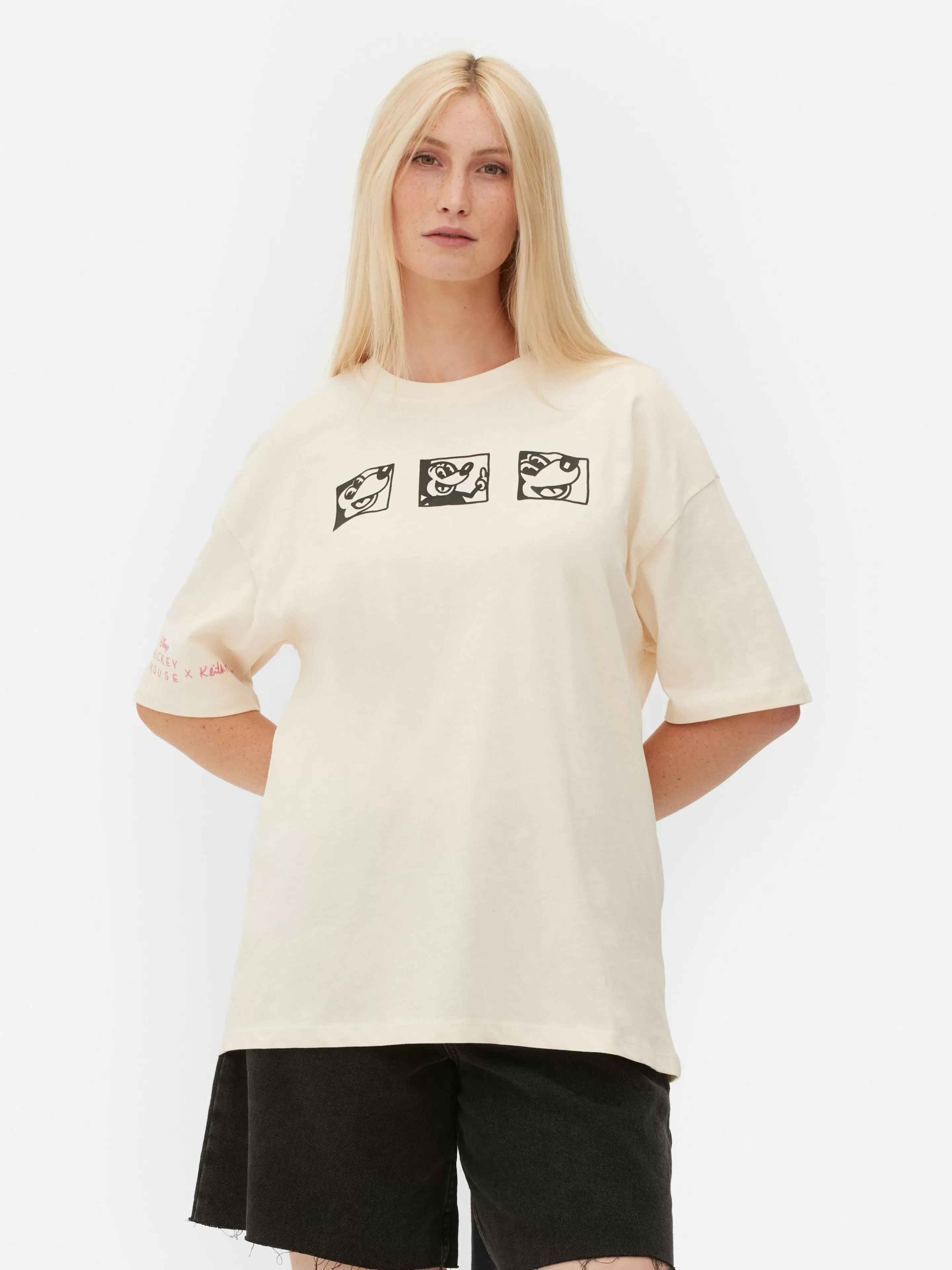 Primark Tops Und T-Shirts | „Disney Mickey Maus X Keith Haring“ T-Shirt Im Oversized-Look Weiß