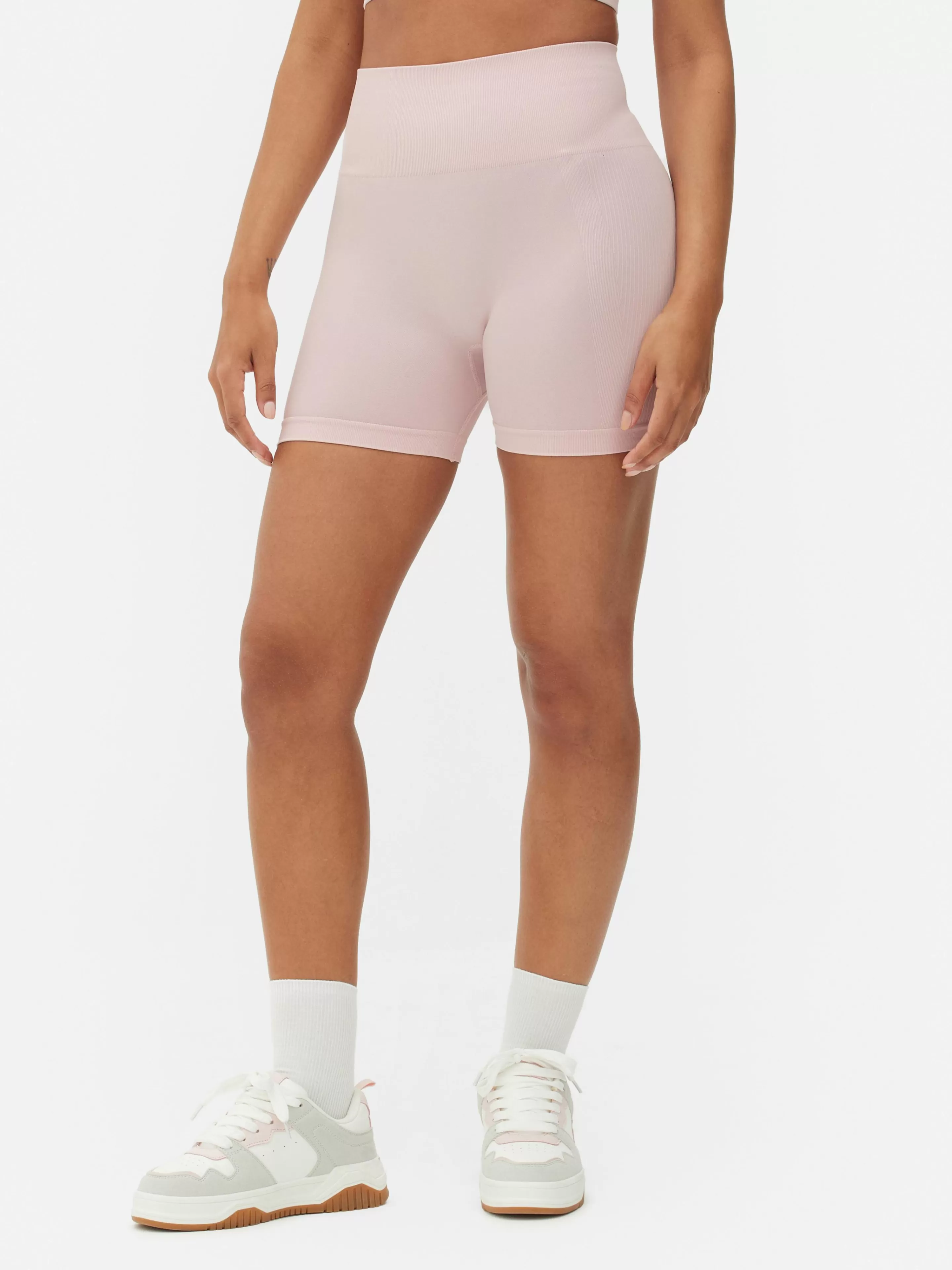 Primark Fitnesskleidung Und Activewear | Nahtlose Yoga-Shorts Mit Hohem Bund Hellrosa